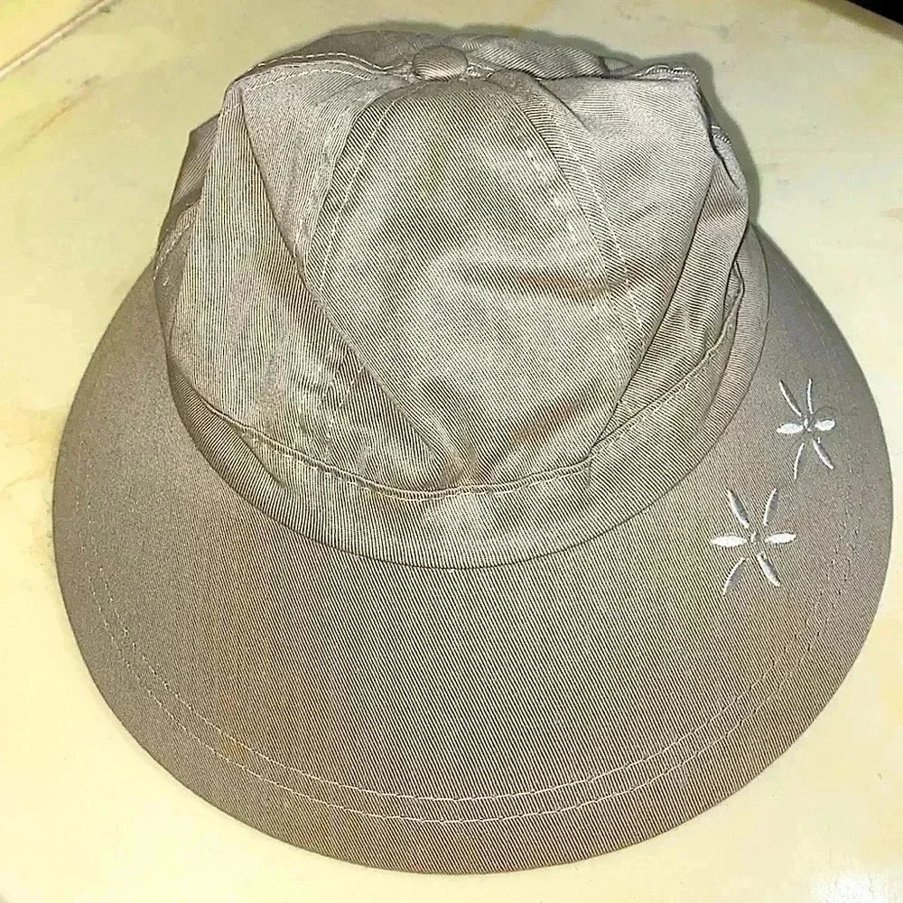 Sand Dollar Hat